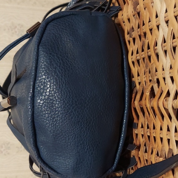 SONDRA ROBERTS SQUARED Blue Fringe Faux Leather Crossbody Bucket Shoulder Bag - Picture 6 of 16